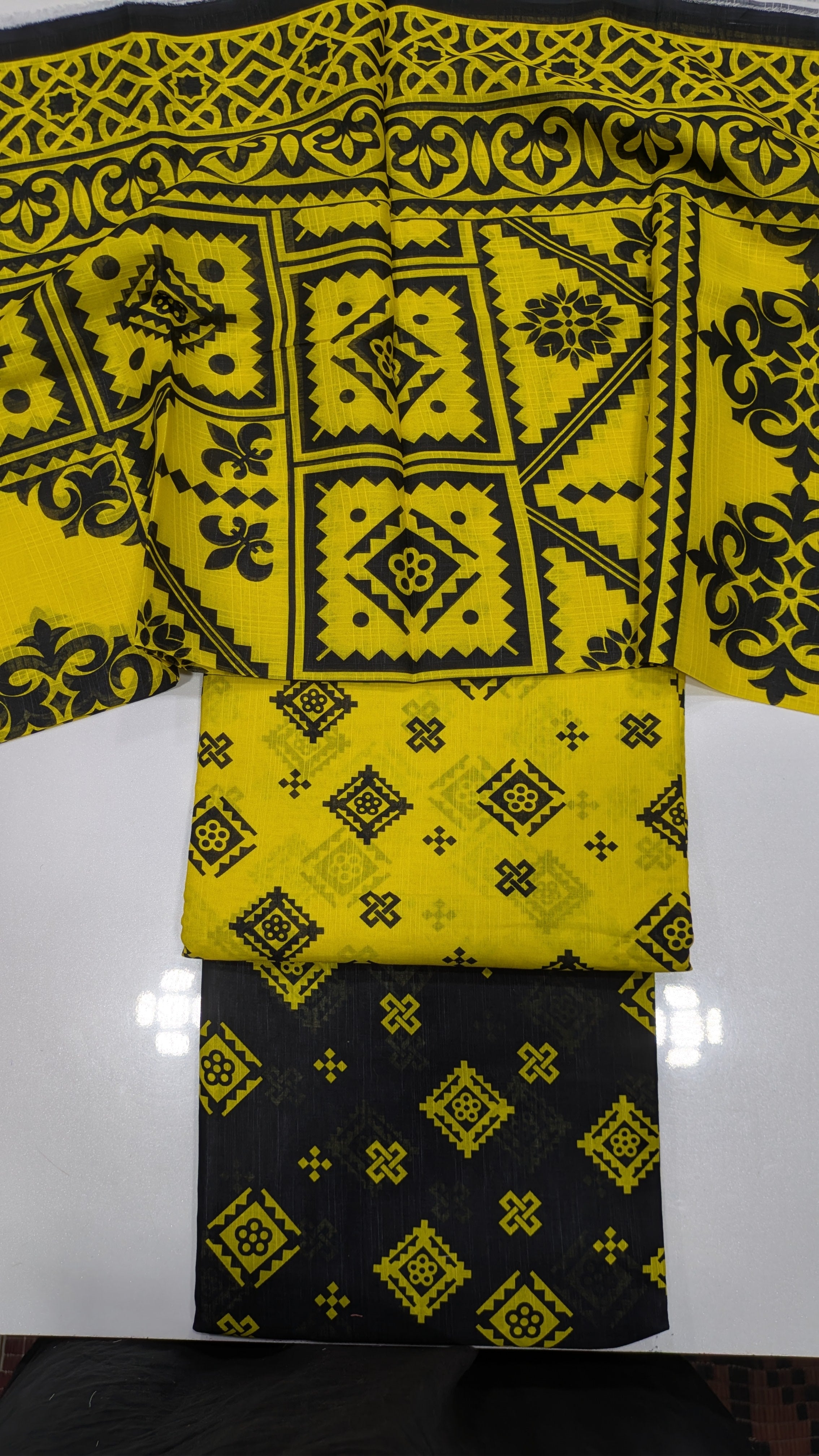 slub lawn printed 3pc